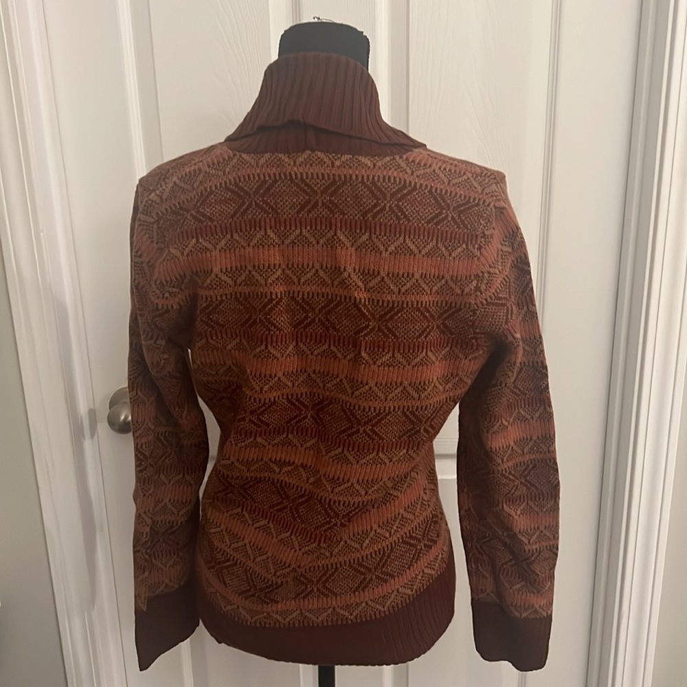Patterned Madison Studio Sweater - Picture 3 of 3